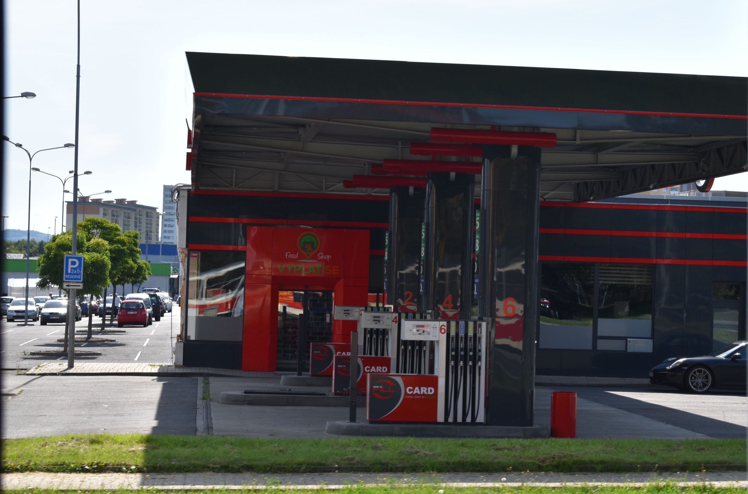 V Mostě se otevřela čerpací stanice FILL