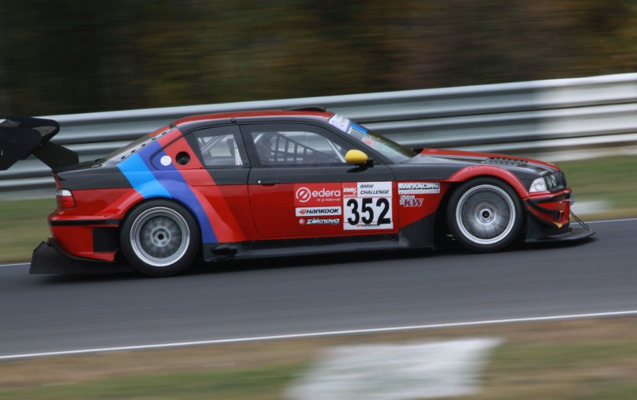 CHYSTÁ SE: Na autodromu se v neděli odstartuje 12. sezóna Carboniacupu se 118 přihlášenými vozy