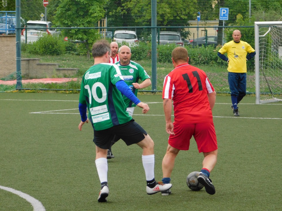 SENIOR LIGA: Základní část dohrána. Teď hráče čeká play-off