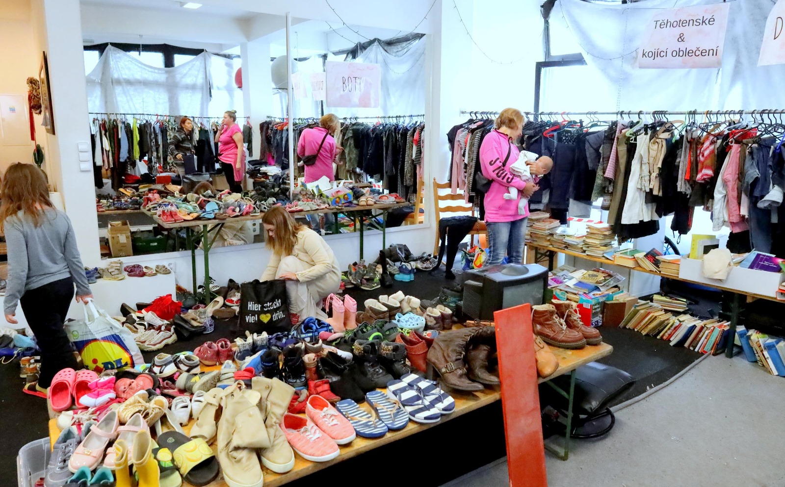 FOTO: Nekupuj, Swapuj! V mostecké Obzor aréně se uskutečnil další oblíbený Swap