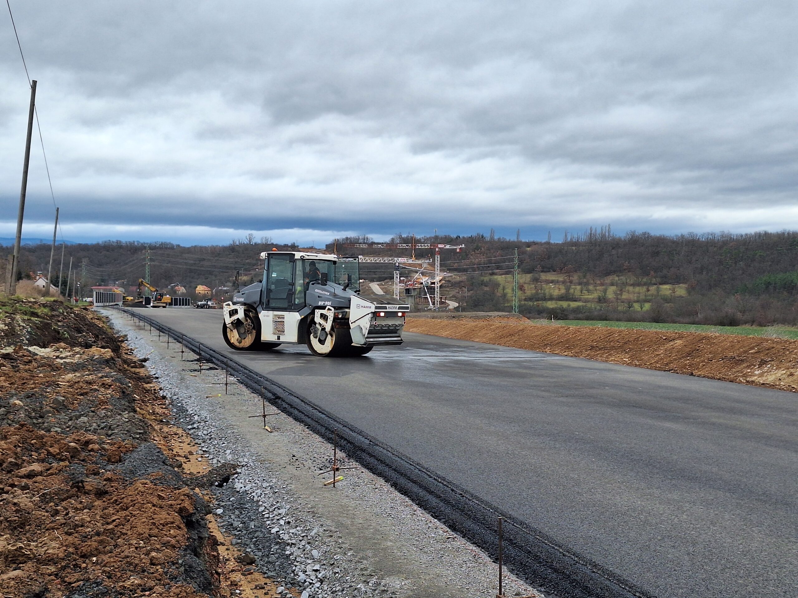 ZAJÍMAVOST: Silnice I/27 mezi Žiželicemi a Žatcem bude zprovozněna koncem ledna 2025