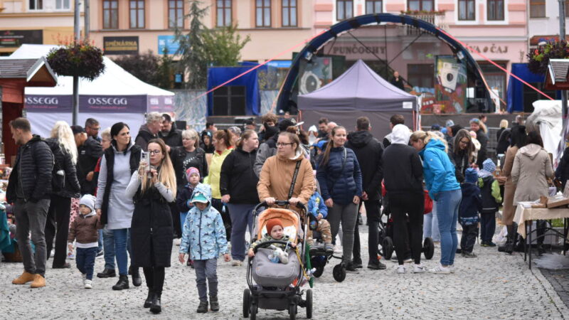 CHYSTÁ SE: Litvínov ožije Svatomichalskou slavností. Návštěvníky čeká hudba, divadlo i jarmark