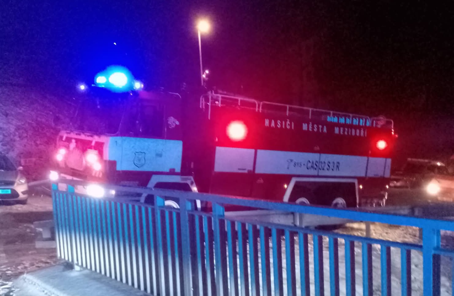 STALO SE: Noční zásah hasičů v Meziboří! Hořela myčka na nádobí