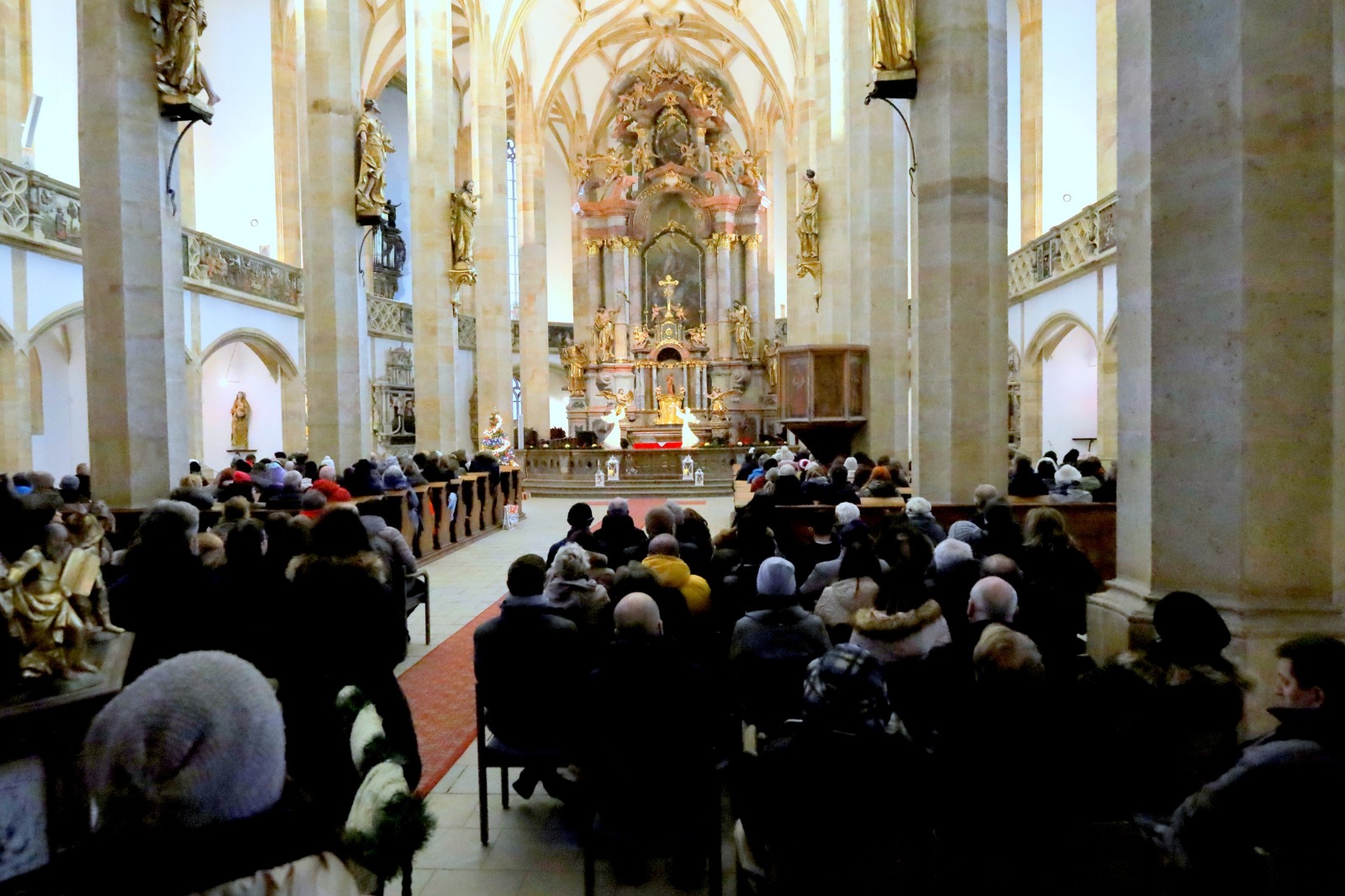 OBRAZEM: Varhany rozezněly mostecký kostel Nanebevzetí Panny Marie