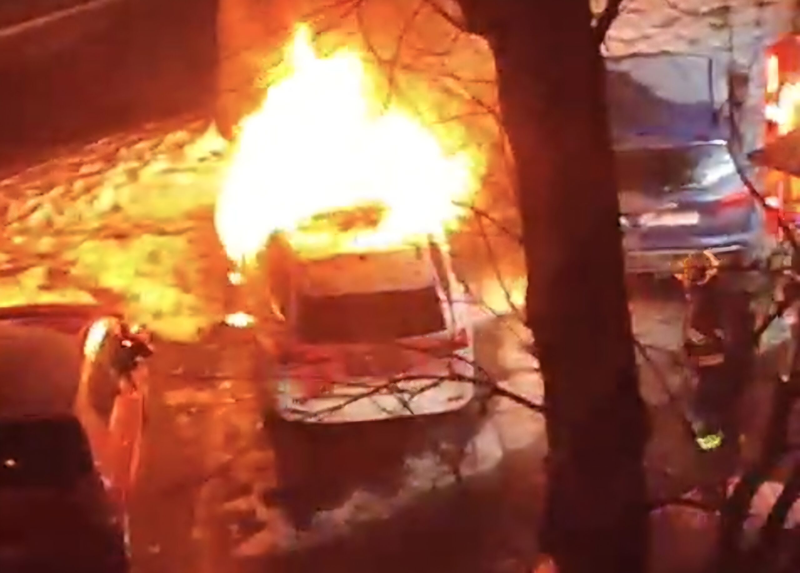 STALO SE: Dva požáry aut během několika hodin! Událost řeší policie