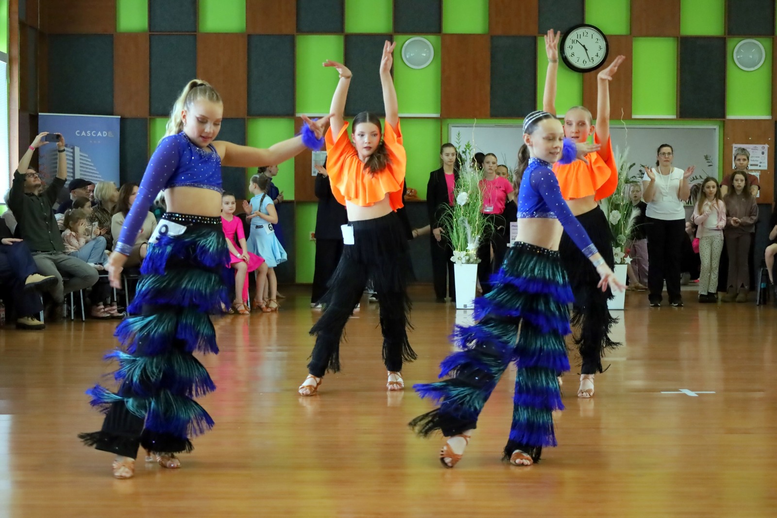 OBRAZEM: Most o víkendu hostil další kolo taneční ligy. Parket zaplnili hobby i profesionální tanečníci