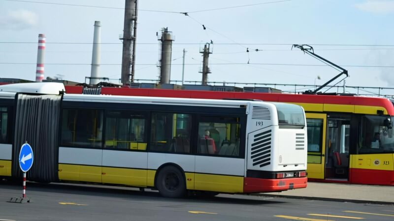 Modernizace trati v Litvínově přinese od pondělí výluku tramvají a náhradní autobusovou dopravu