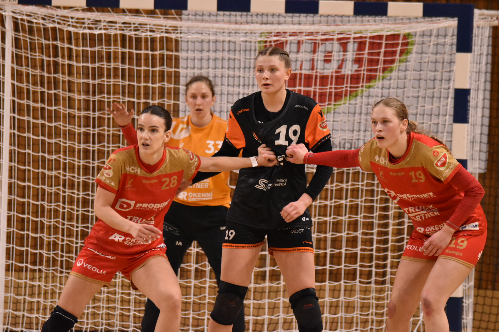 HAZENÁ: Most nezvládl přímý souboj o druhé místo. Po porážce s Kynžvartem klesl na čtvrtou příčku