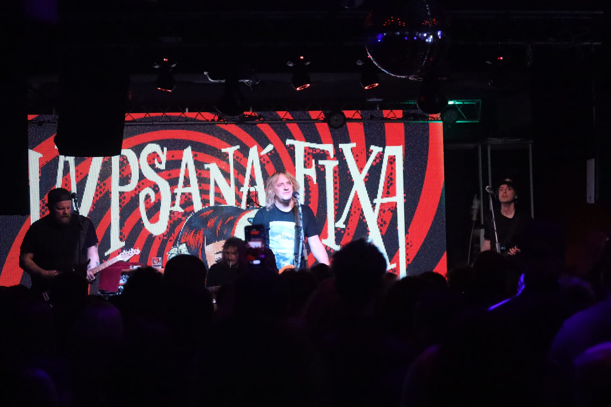 OBRAZEM: Obzor praskal ve švech! Na Vypsanou Fixu stály fronty už před začátkem