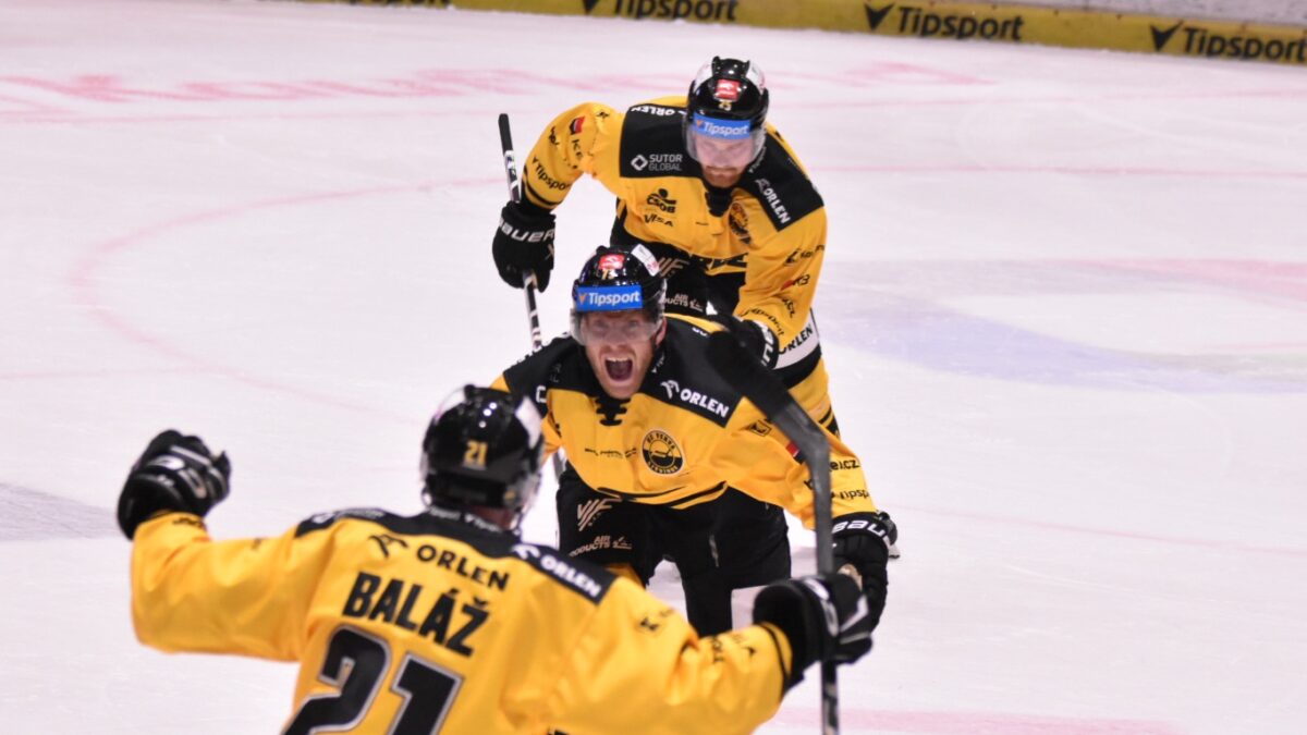 HOKEJ: Litvínov vydřel první bod v baráži. Rozhodlo prodloužení i dramatický závěr