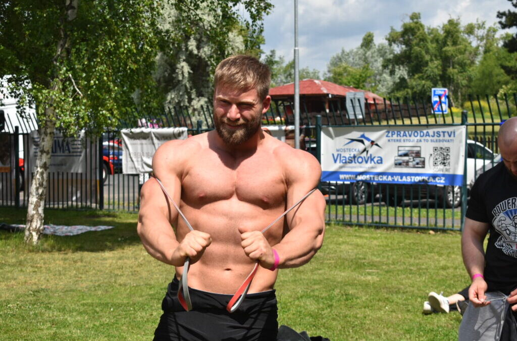 ZAJÍMAVOST: Pohárovka v Mostě roste. Ze skromné akce je dvoudenní festival, který pomáhá i spojuje