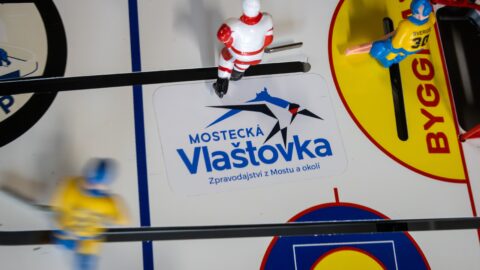 TIPY NA VÍKEND: První dostihy, koncerty nebo turnaj ve stolním hokeji