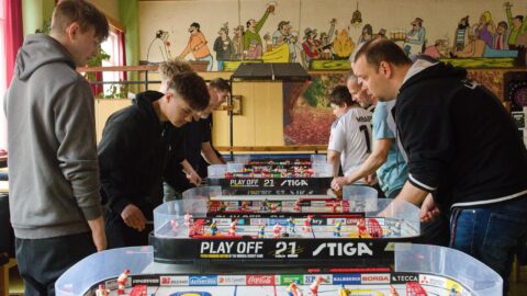 STOLNÍ HOKEJ: První letošní Stiga Cup v Severce ovládl Urban. Favorit Kavka skončil druhý