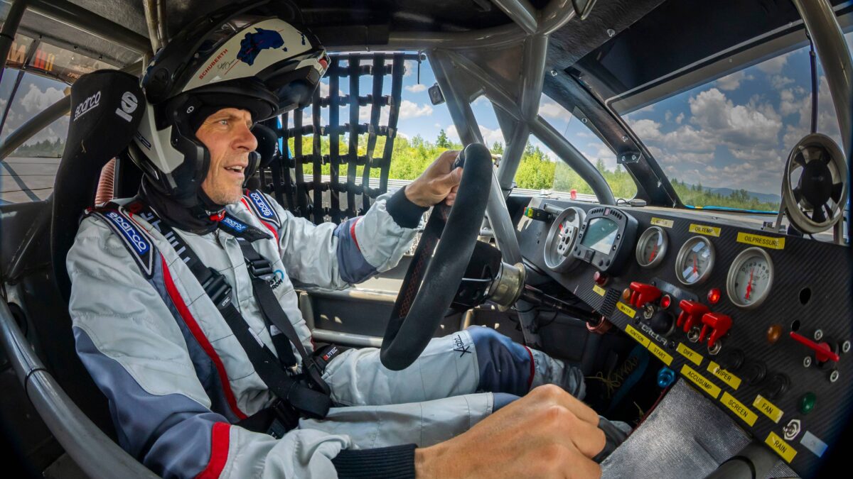 Známé osobnosti usedly v Mostě za volant NASCARu. Czech Truck & NASCAR Prix letos nabídne závody, show i program pro celé rodiny