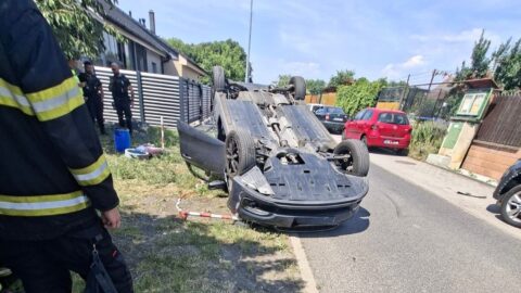 STALO SE: Dva zásahy během chvíle. Hasiči v Mostě zasahovali u nehody i převozu pacienta