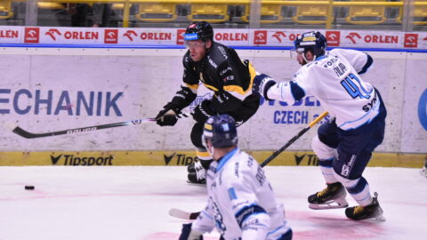 HOKEJ: Litvínov stáhl tříbrankové manko a Liberec skolil po nájezdech