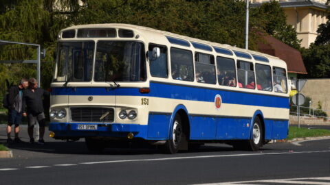CHYSTÁ SE: Historické autobusy a tramvaj se vrátí do ulic. Na Mostecku svezou cestující zdarma