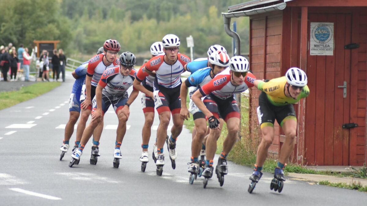 FOTO: Matylda patřila inline bruslařům. Republikový šampionát provázel déšť